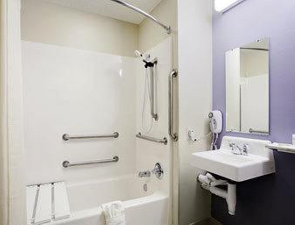 Quality Inn & Suites Robbinsville Extérieur photo