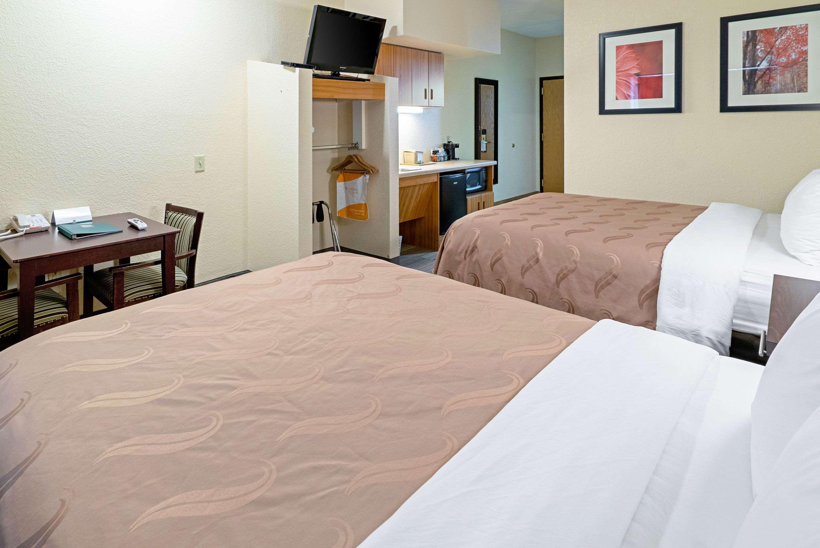 Quality Inn & Suites Robbinsville Extérieur photo