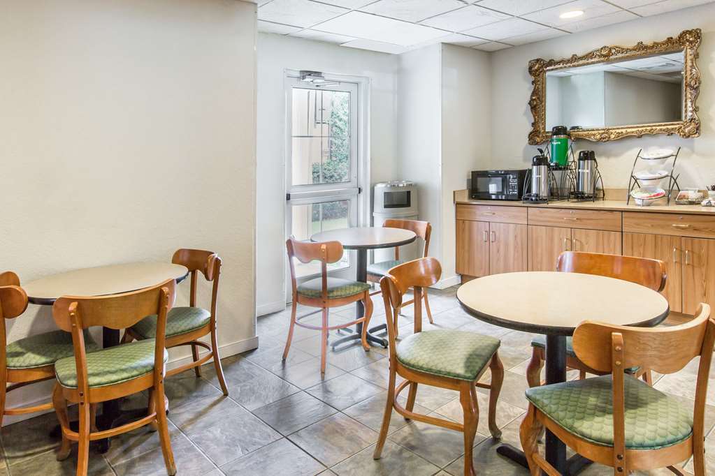 Quality Inn & Suites Robbinsville Facilités photo