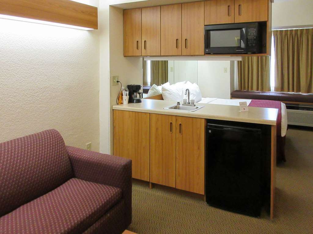 Quality Inn & Suites Robbinsville Chambre photo